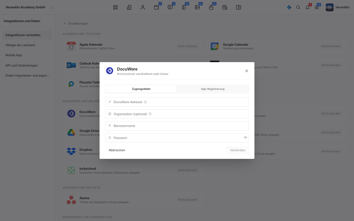 Das Anmeldeformular mit DocuWare-Adresse, Organisation, Benutzername und Passwort