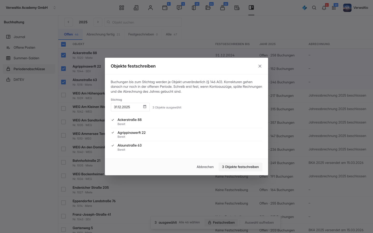 Der Dialog zum Festschreiben mehrerer Objekte mit Stichtag und Vorprüfung je Objekt